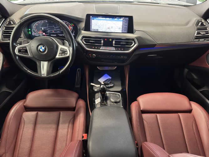 BMWX4 XDRIVE 20D PACK M