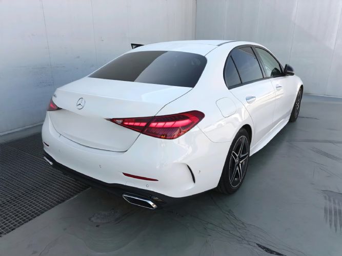 MERCEDESC220D AMG 200cv