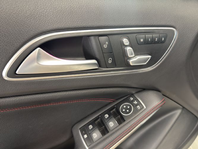 MERCEDESA45 AMG 4MATIC