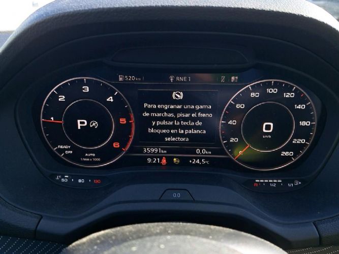 AUDIQ2 35 TDI 150CV BLACK LINE STRONIC