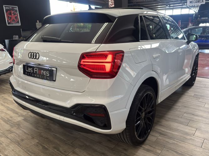AUDIQ2 35 TDI 150CV BLACK LINE STRONIC