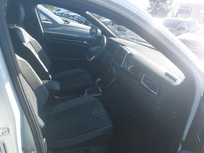 VOLKSWAGENT-ROC 2.0 TDI RLINE 110KW 150CV DSG