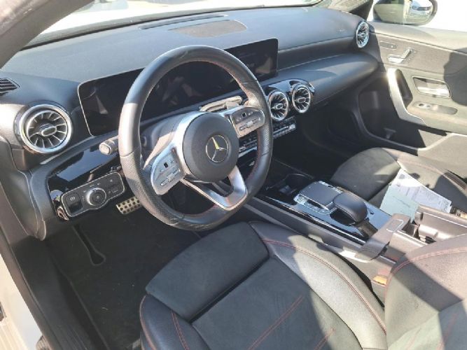MERCEDESA 200 AMG