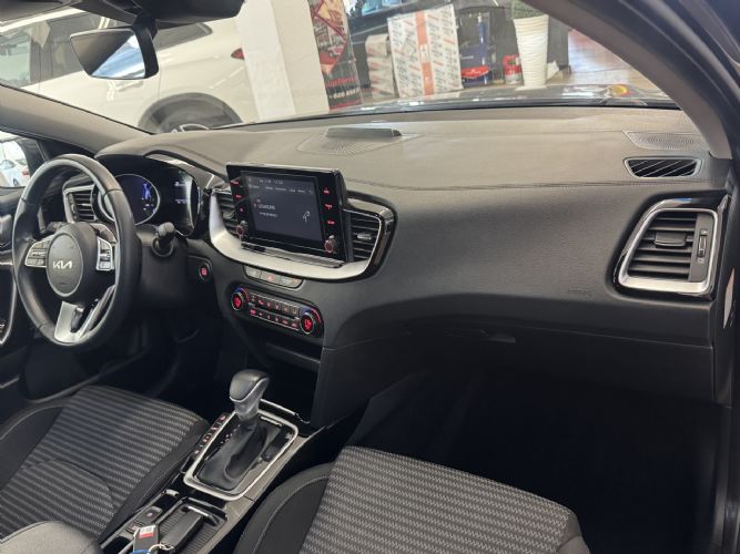 KIAXCEED 1.6 PHEV