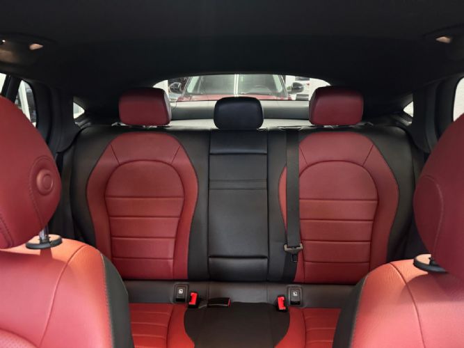 MERCEDESGLC COUPE 300D 4MATIC AMG